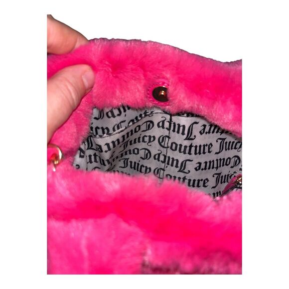 Juicy Couture Free Love Fuzzy Soft Hot Pink Satchel / Crossbody Strap NWT HTF - Picture 8 of 8